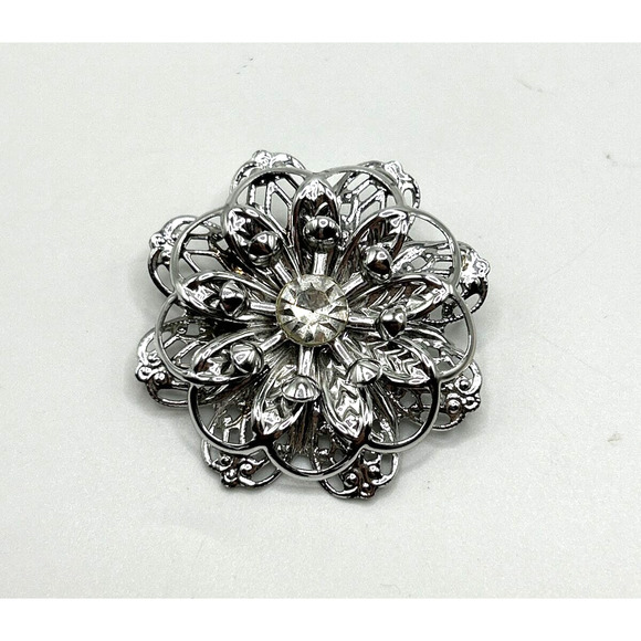 Vintage Rhinestone Silver Tone Clear Rhinestone Round Dome Brooch Pin Unsigned - Picture 2 of 9